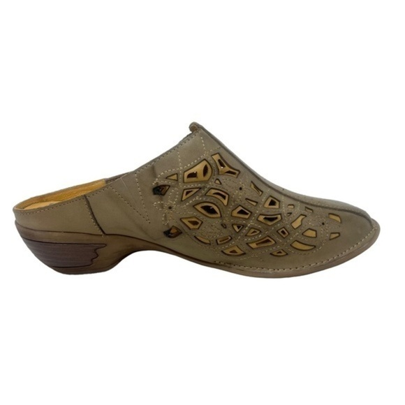 Spring Step Mules - Picture 5 of 10